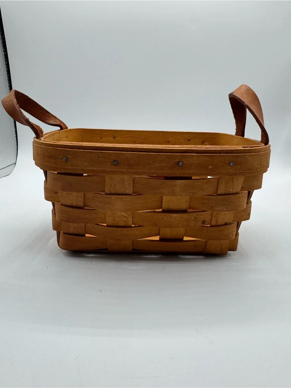 Vintage Longaberger Tea Basket-Leather Handles  7